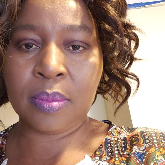 Meet your Posher, Pascalia - Picture 1 of 1